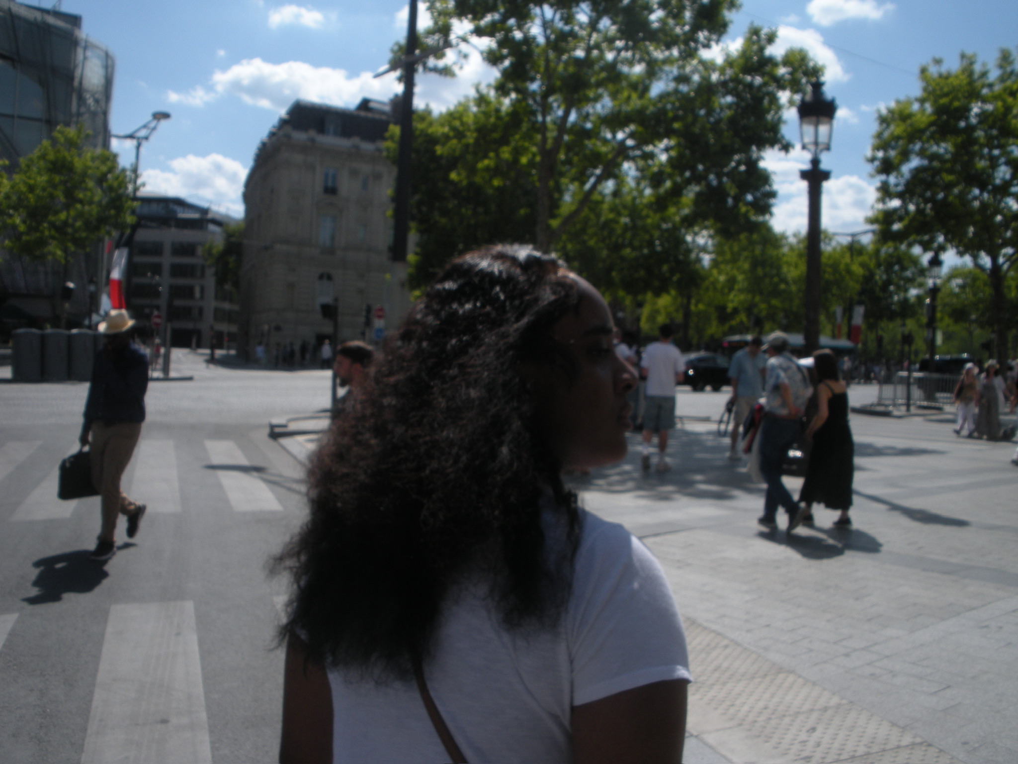 PARIS people SUMMER 25 photo